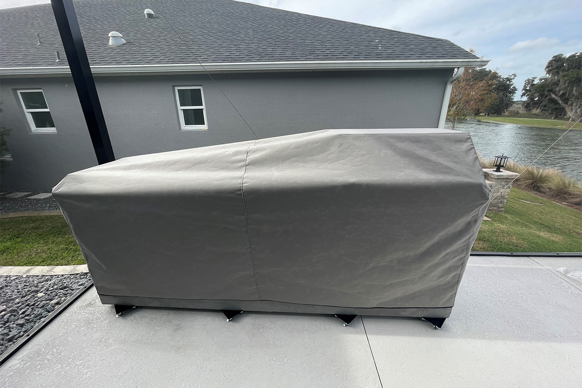 Outdoor kitchen cover